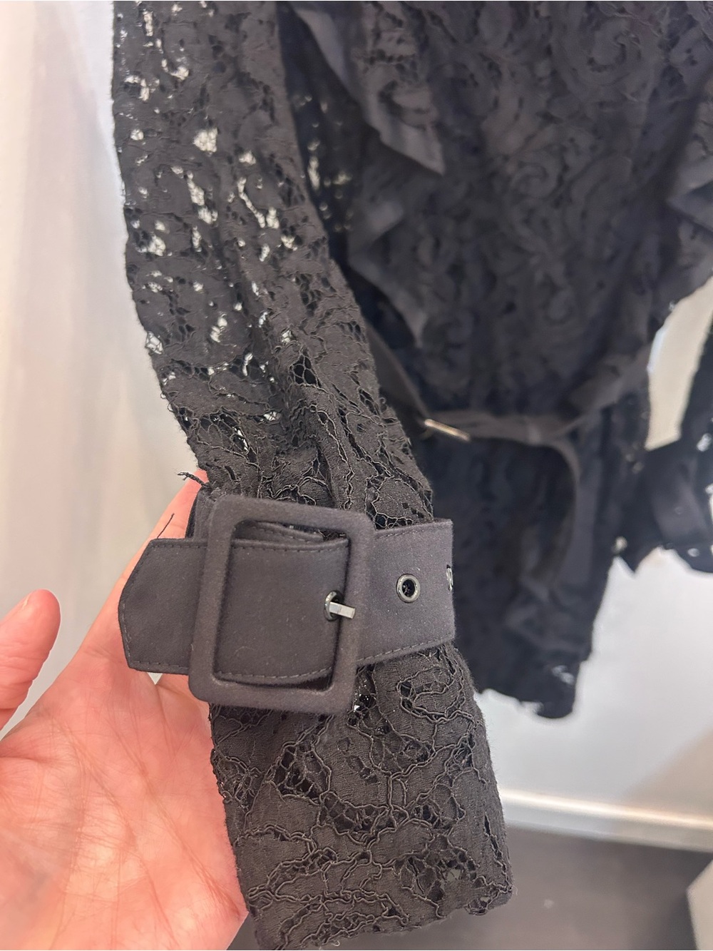 Victorian-style Gothic Lace Long-Sleeve Belted Double-breasted Jacket - Picture 4 of 10